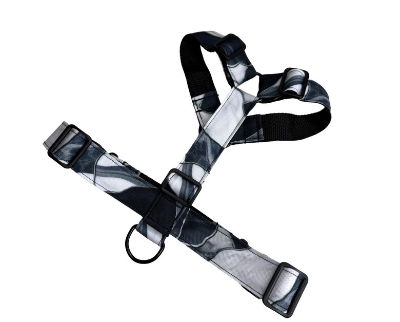 PELĒKS MARMORS IEMAUKTI